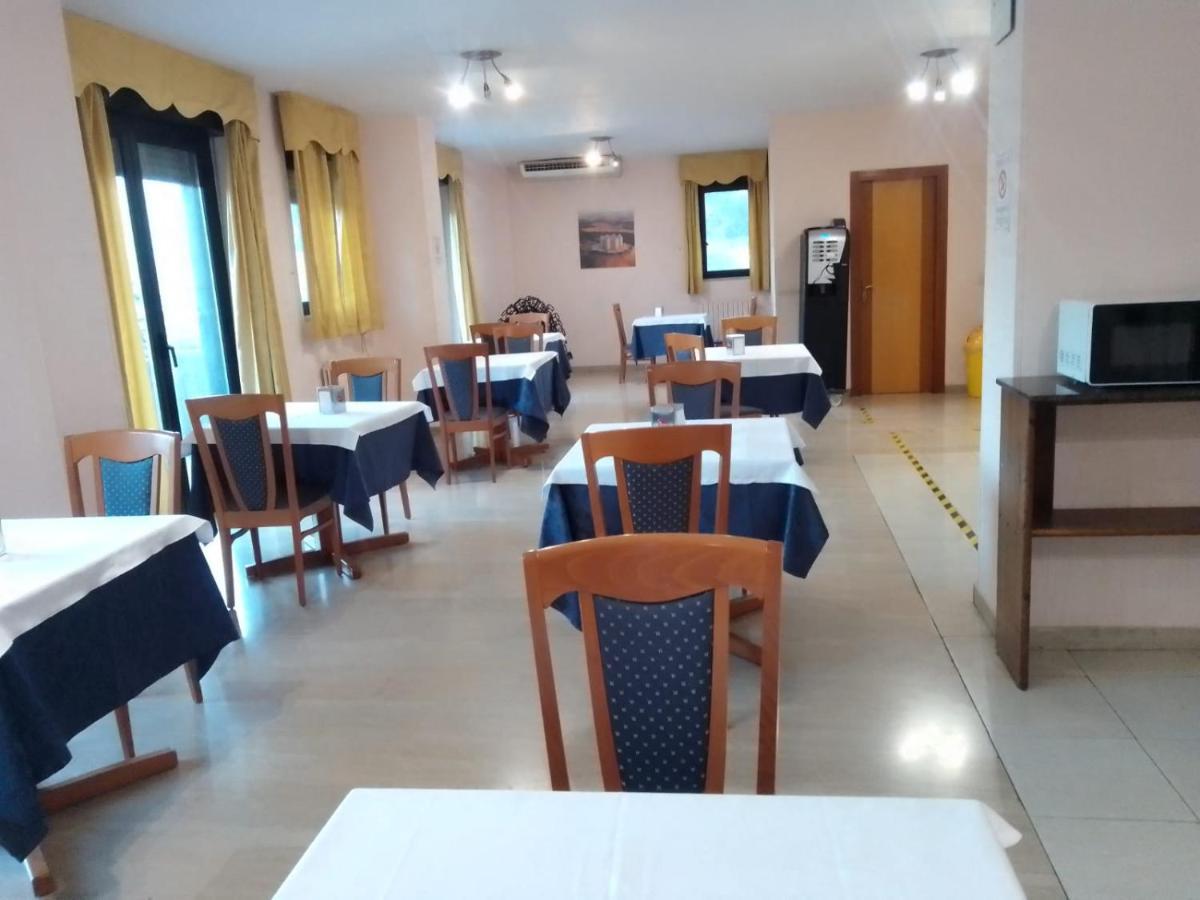 Campus Hotel Bari Exterior photo