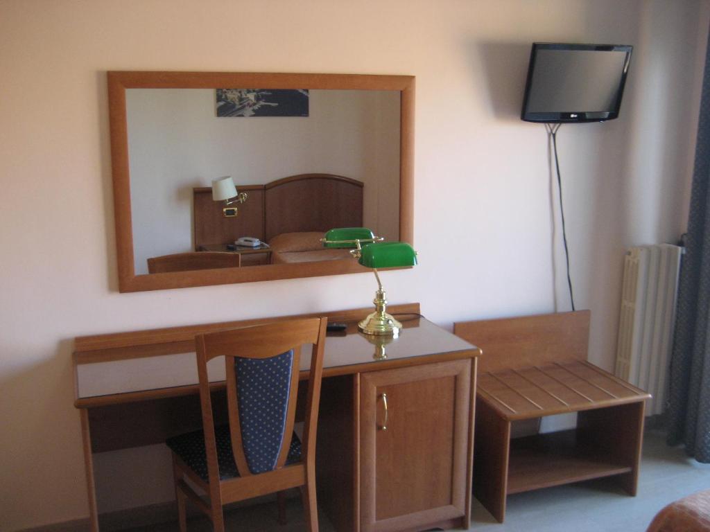 Campus Hotel Bari Room photo